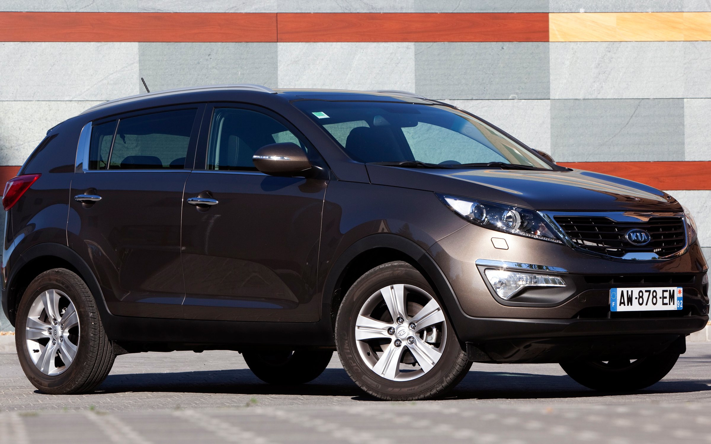 Kia sportage машина фото